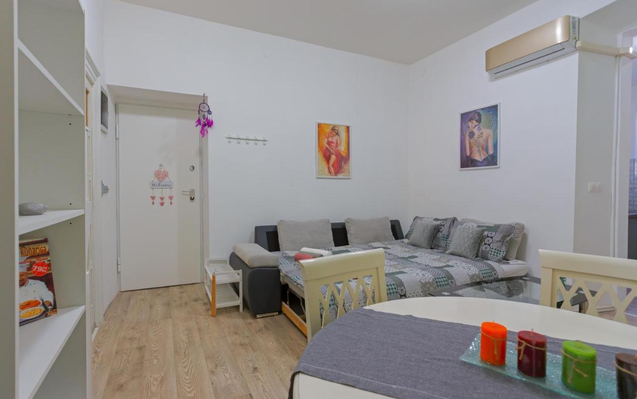 PUY Rich Apartment מראה חיצוני תמונה